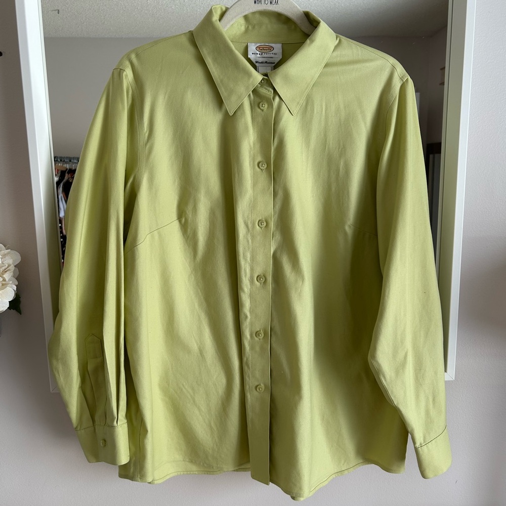 Talbots Wrinkle Resistant 100% cotton Button-Up Shirt-16W